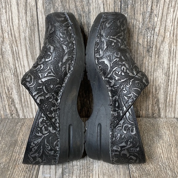 Sanita Agda Floral Textured Comfort Professional Slip On Shoes Black 39 (US 8) - Picture 5 of 10